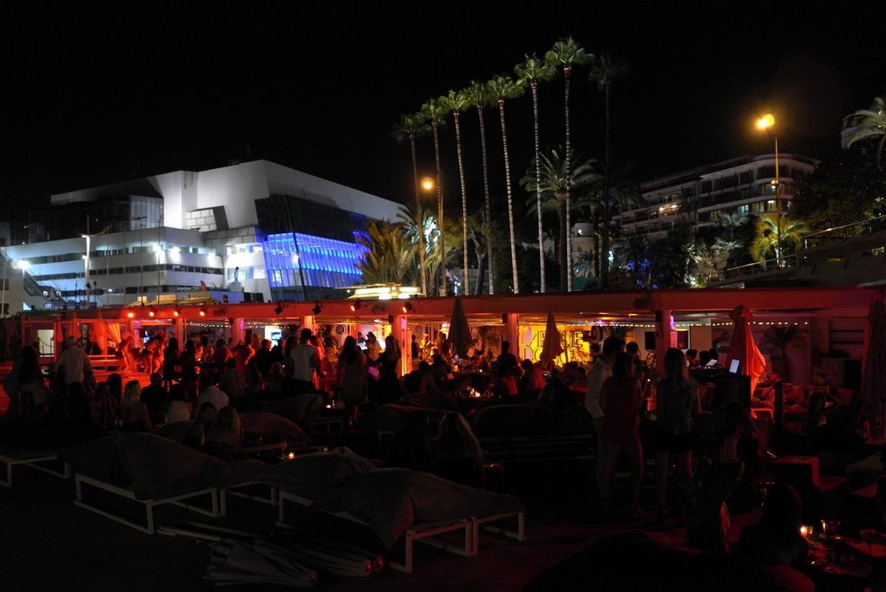 Cannes - Croisette - Palais Des Festivals Exterior foto